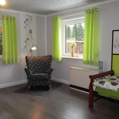 Homely Modern Retreat Holiday home *
